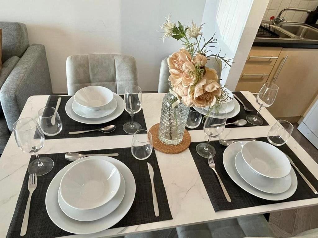 Luxury 02 Academy City Centre 2 Bed Apartment Mailbox Bullring Leisure & Families Birmingam Exterior foto